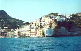 ponza2a.jpg (11294 byte)